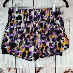 Curves N Combatboots Running Shorts